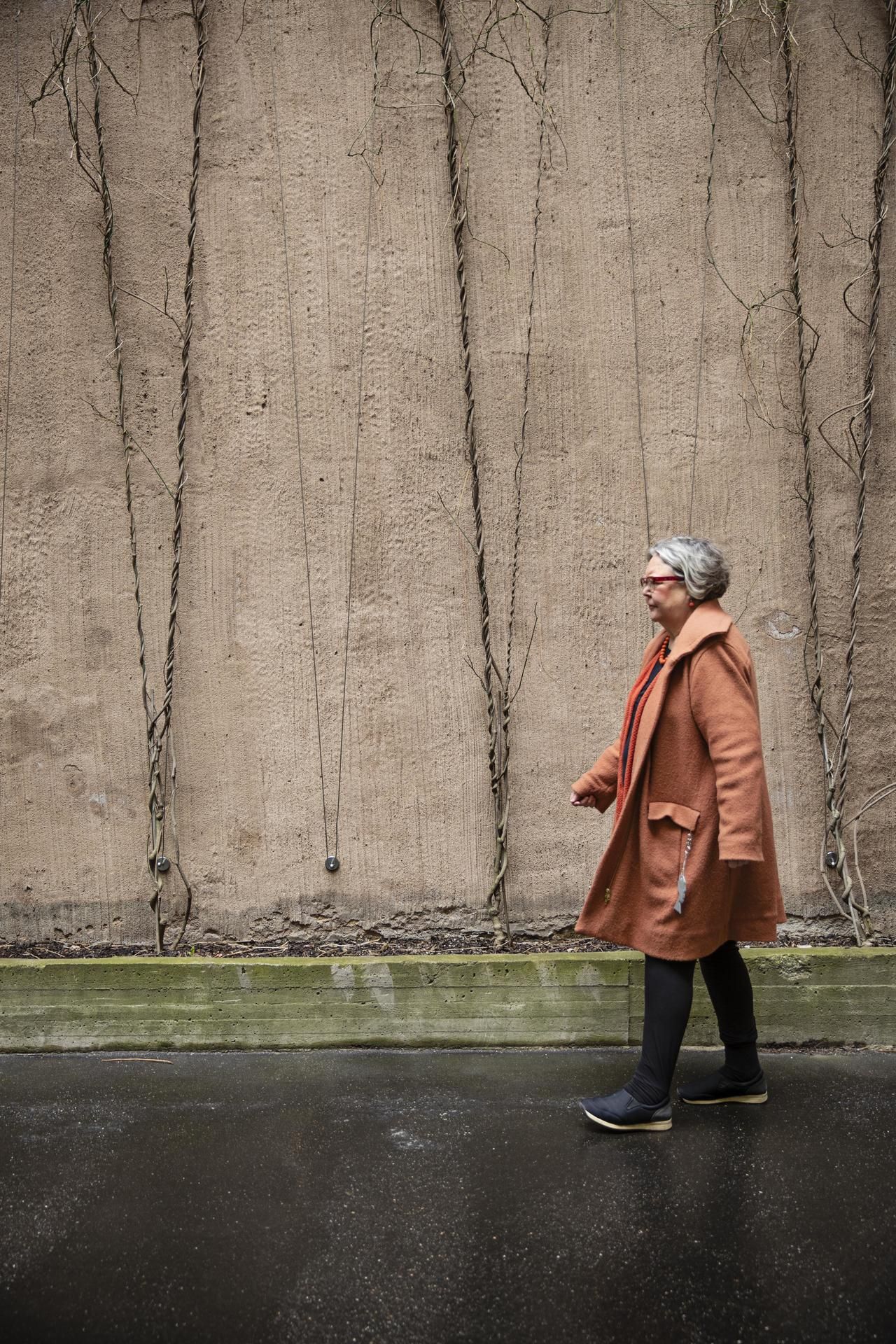 Olen ihan erilainen eläkeläinen kuin kuvittelin. Luulin esimerkiksi innostuvani kokkauksesta, mutta innostuinkin avantouinnista.