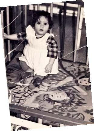 Lastenkodissa otettu kuva Janetesta kulki biologisen äidin kukkarossa tämän kuolemaan saakka.