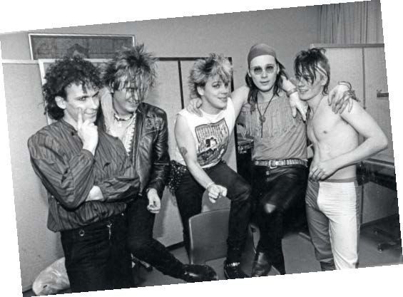  Pepe Laaksonen, Jonttu Virta, Neumann, Pete Nuotio ja Quuppa vuonna 1985.