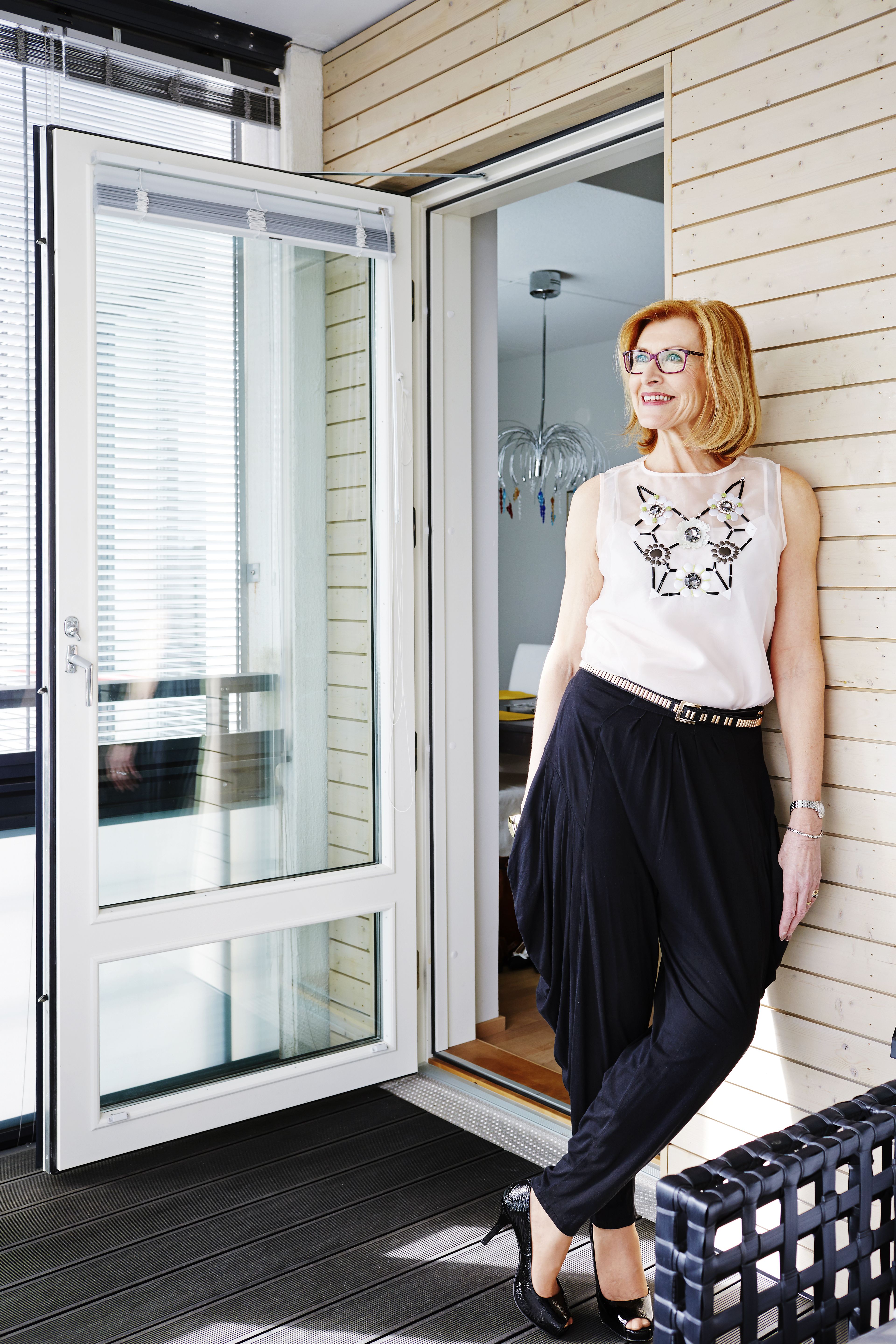 Haaremihousut ovat muisto 1980-luvulta. Kikka otti ne uudelleen käyttöön La Mattan topin seuraksi.