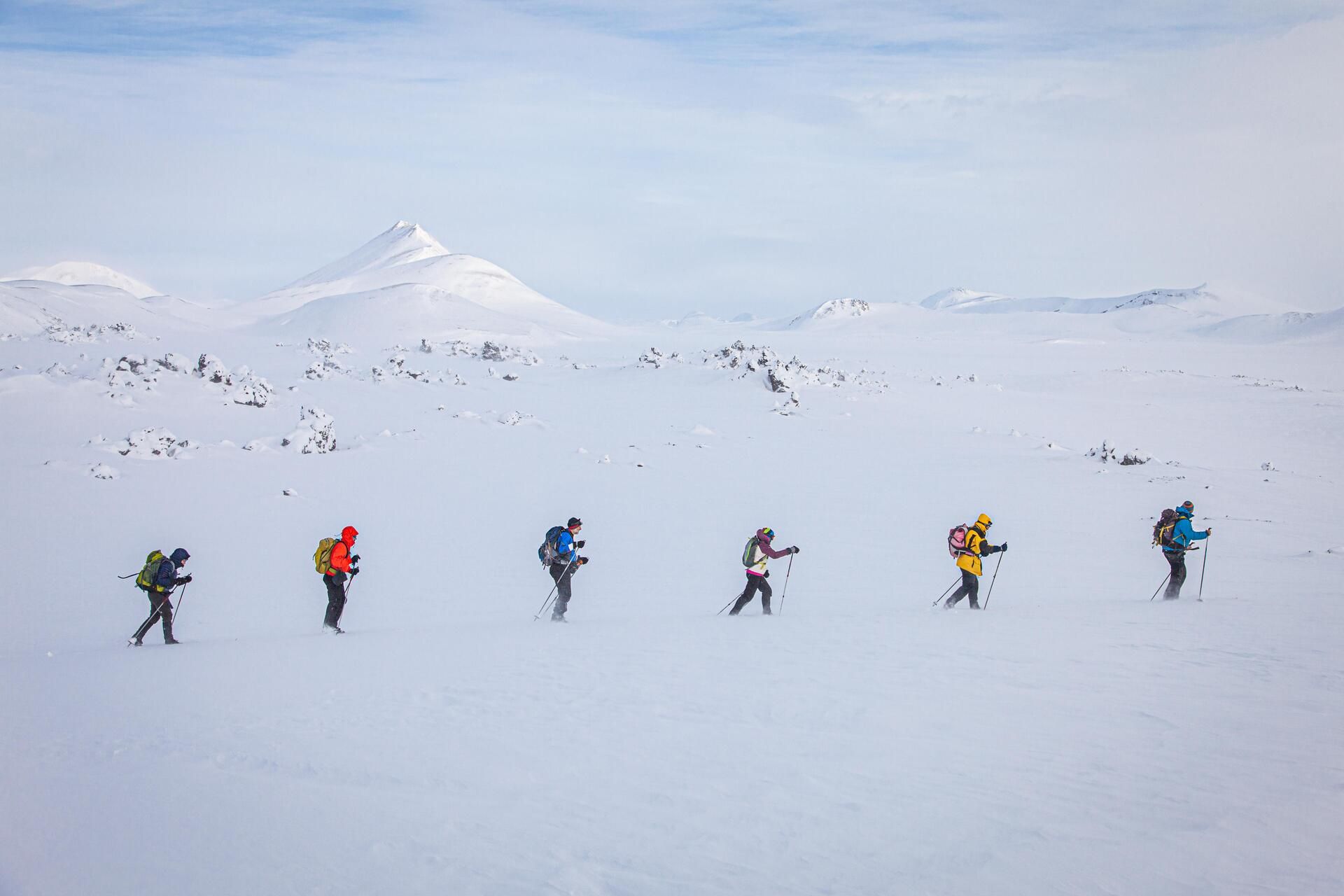 "Olimme viikon hiihtovelluksella Landmannalaugarissa Islannin keskiosassa. Kiersimme teräskantatuilla suksilla erämaata ja yövyimme vuoristomökissä. Se oli ihanaa", Satu muistelee.