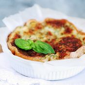 Leivinpaperia voi käyttää muuhunkin kuin uunipellin suojaamiseen.