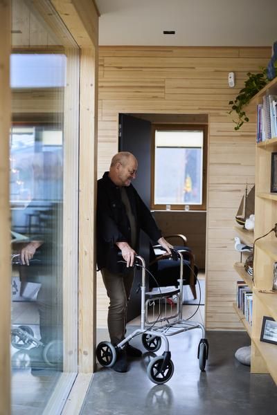 ”En ole kieltäytynyt hyväksymästä tätä tilannetta, omaa haurauttani. Ymmärrän, että nyt on näin. Kyllä silti välillä harmittaa”, Tommy sanoo.