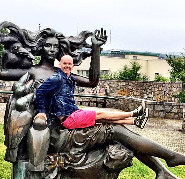 Piipahdin kavereiden kanssa Bratislavassa Wienin Euroviisujen aikaan.