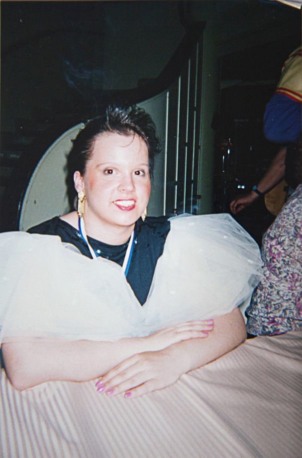 Harrastin nuorena pyörätuolikilpatanssia. 18-vuotiaana voitin suomenmestaruuuskisoissa kultaa.