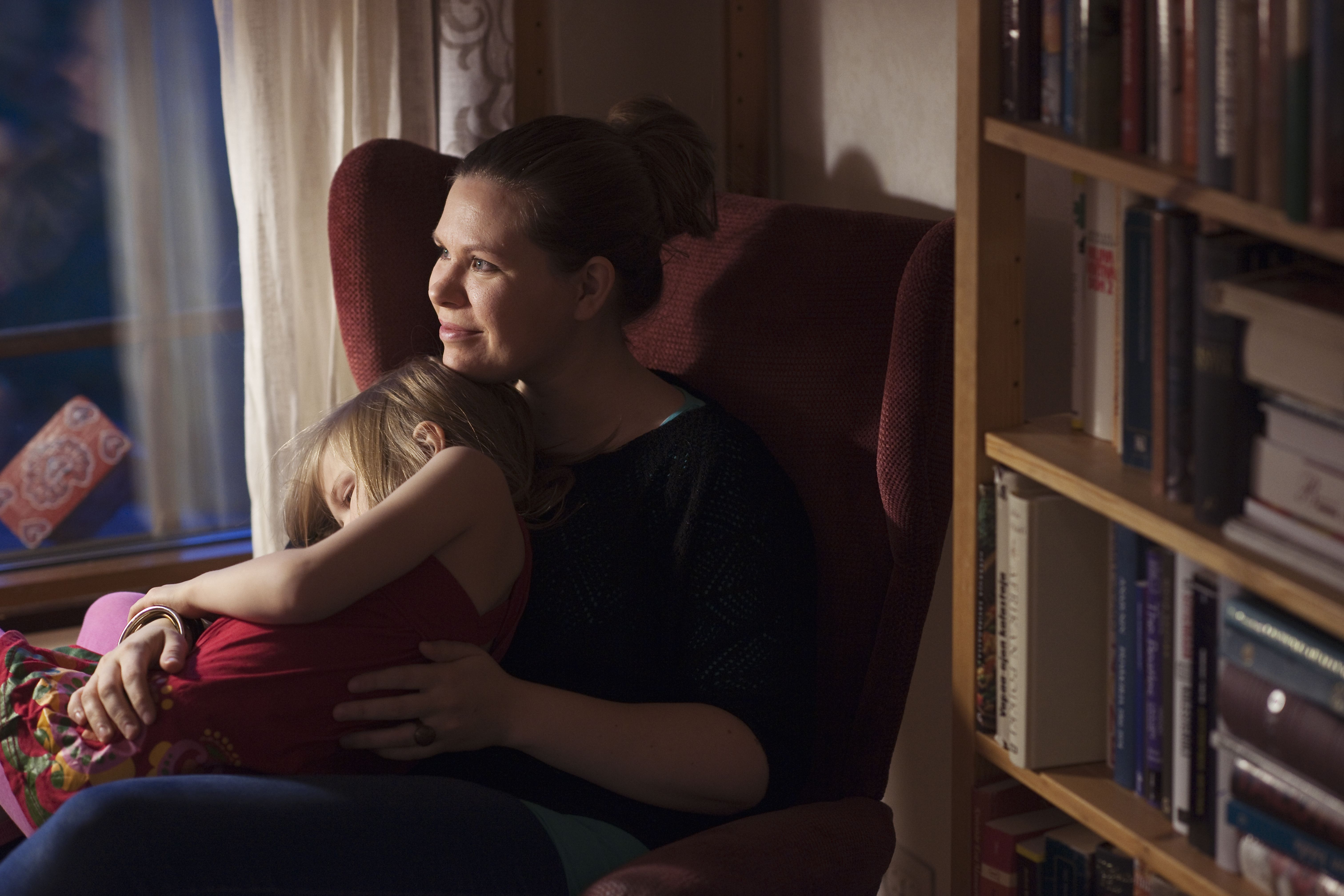 Lapsuuskotia ei enää ole, mutta tämä koti ja perhe on.