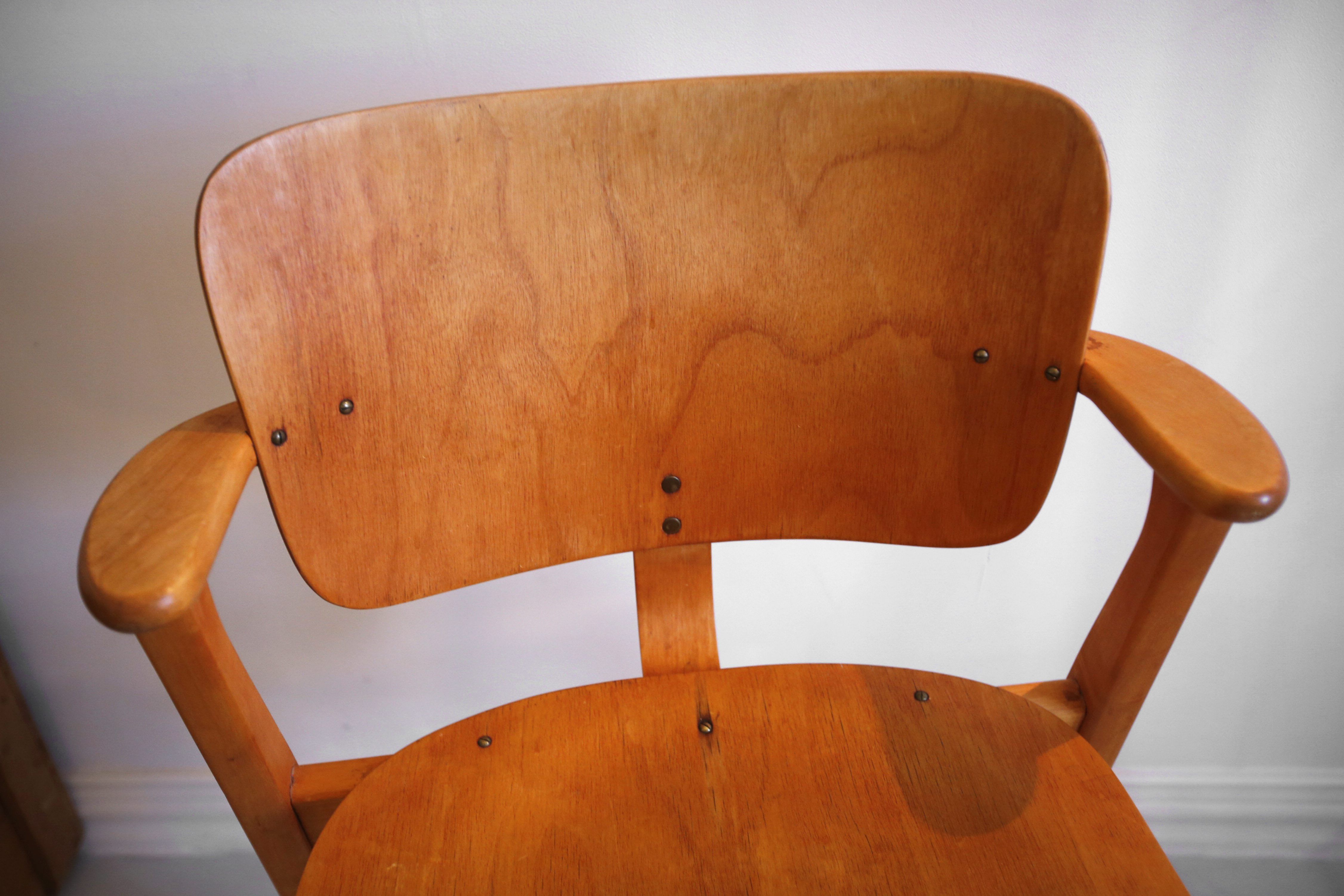 Domus-tuolin tyyli kestää hyvin aikaa. Kuva Juhani Niiranen