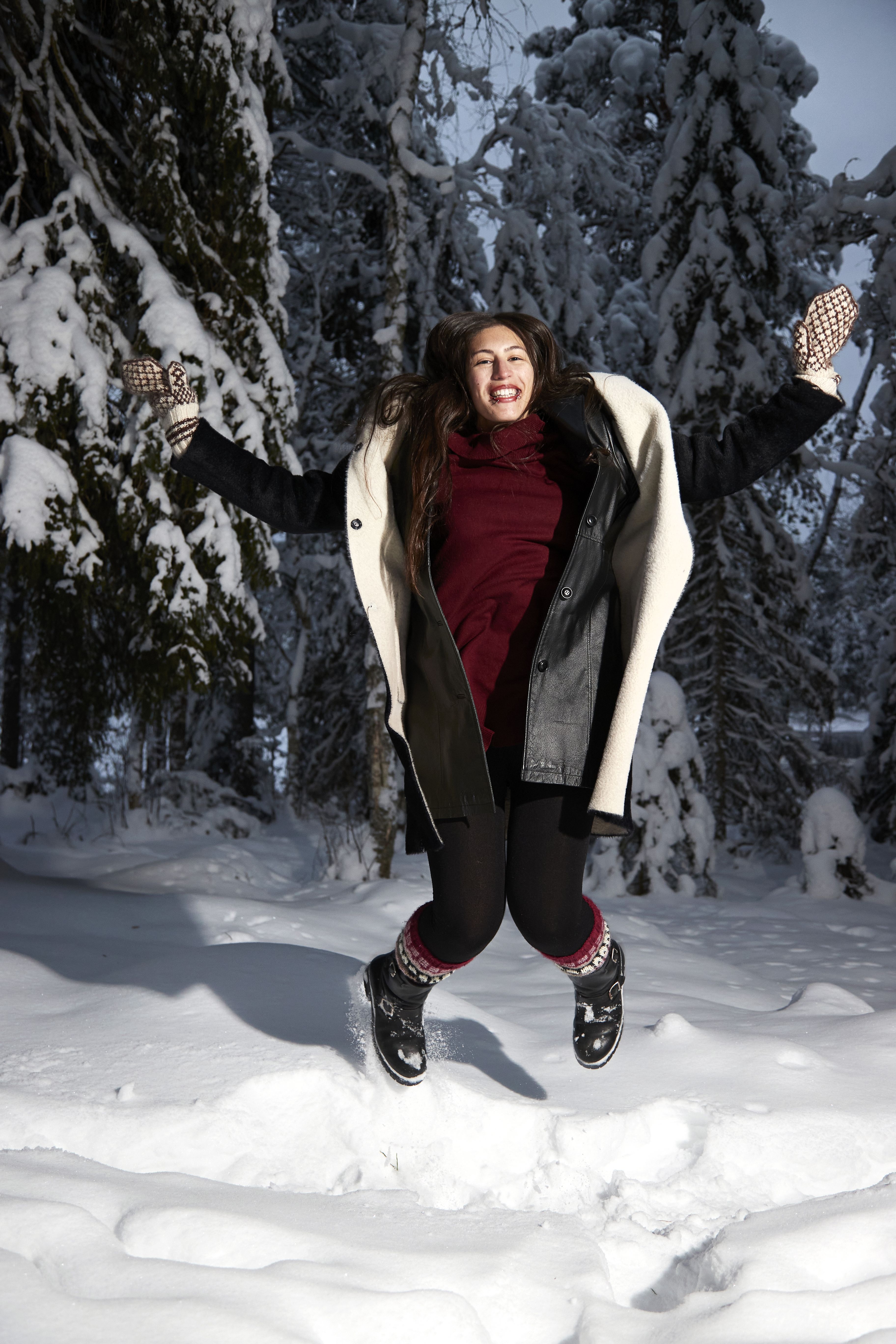 Joskus Risto hyssyttelee minua, kun olemme jossain ulkona ja tajuamattani puhun tai nauran liian kovalla äänellä. Suomalaiset ovat hiljaisempia.