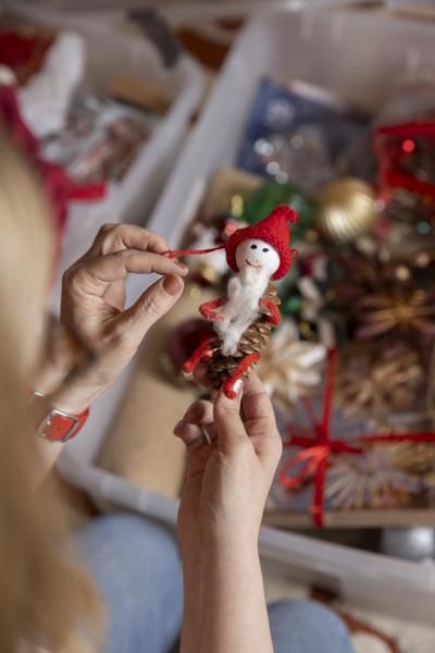 Käpytontun raajat alkavat jo olla hauraat ja parta hötteröinen. 