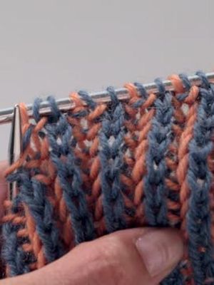 Briossineule | Kuukauden neulepinta | Suuri Käsityö