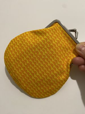 kaksoisneulalla ompelu