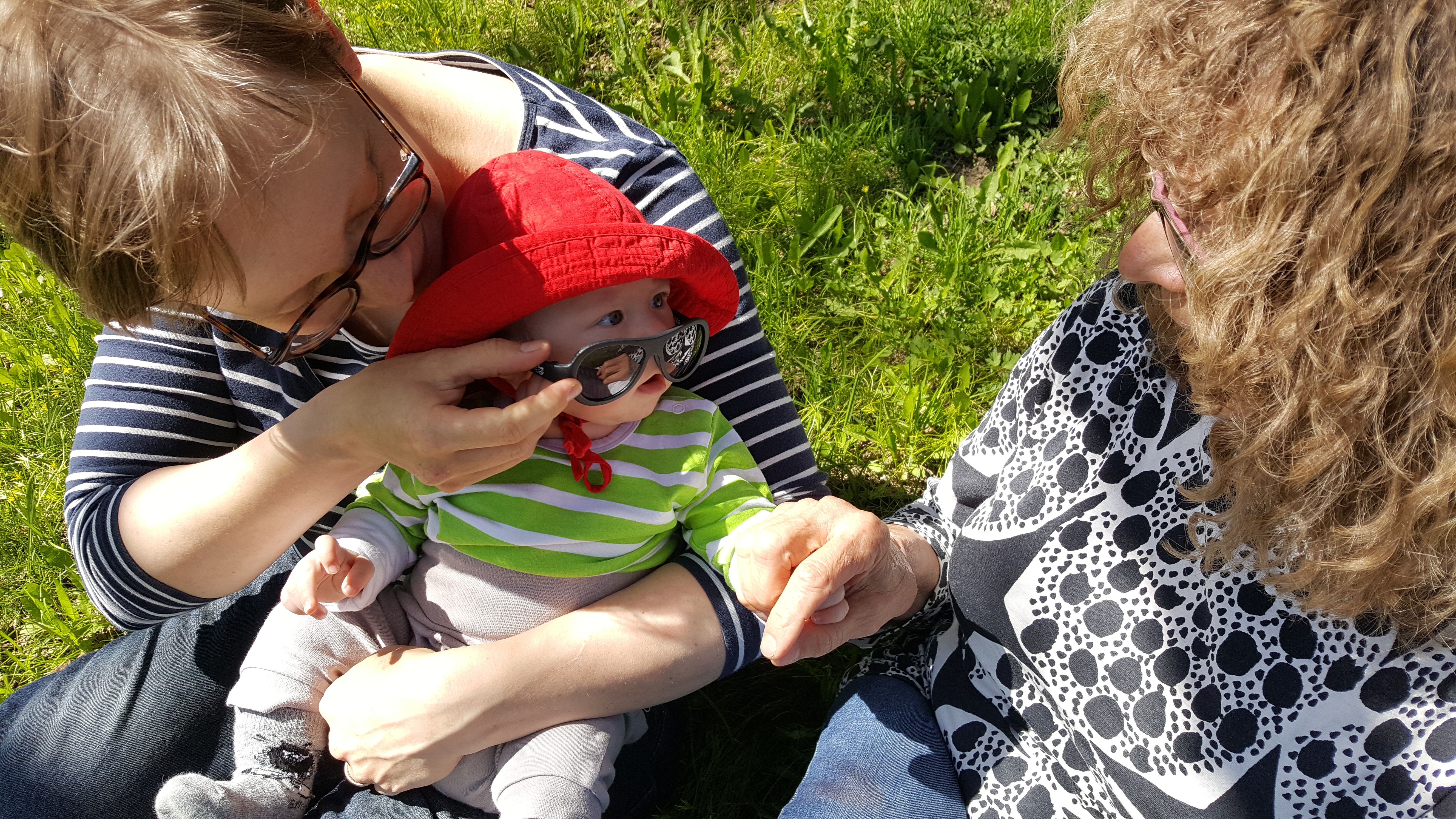 "En puhu Sulosta kavereilleni mitenkään eri tavalla kuin muista lapsenlapsistani", Liisa Taipalus kertoo.