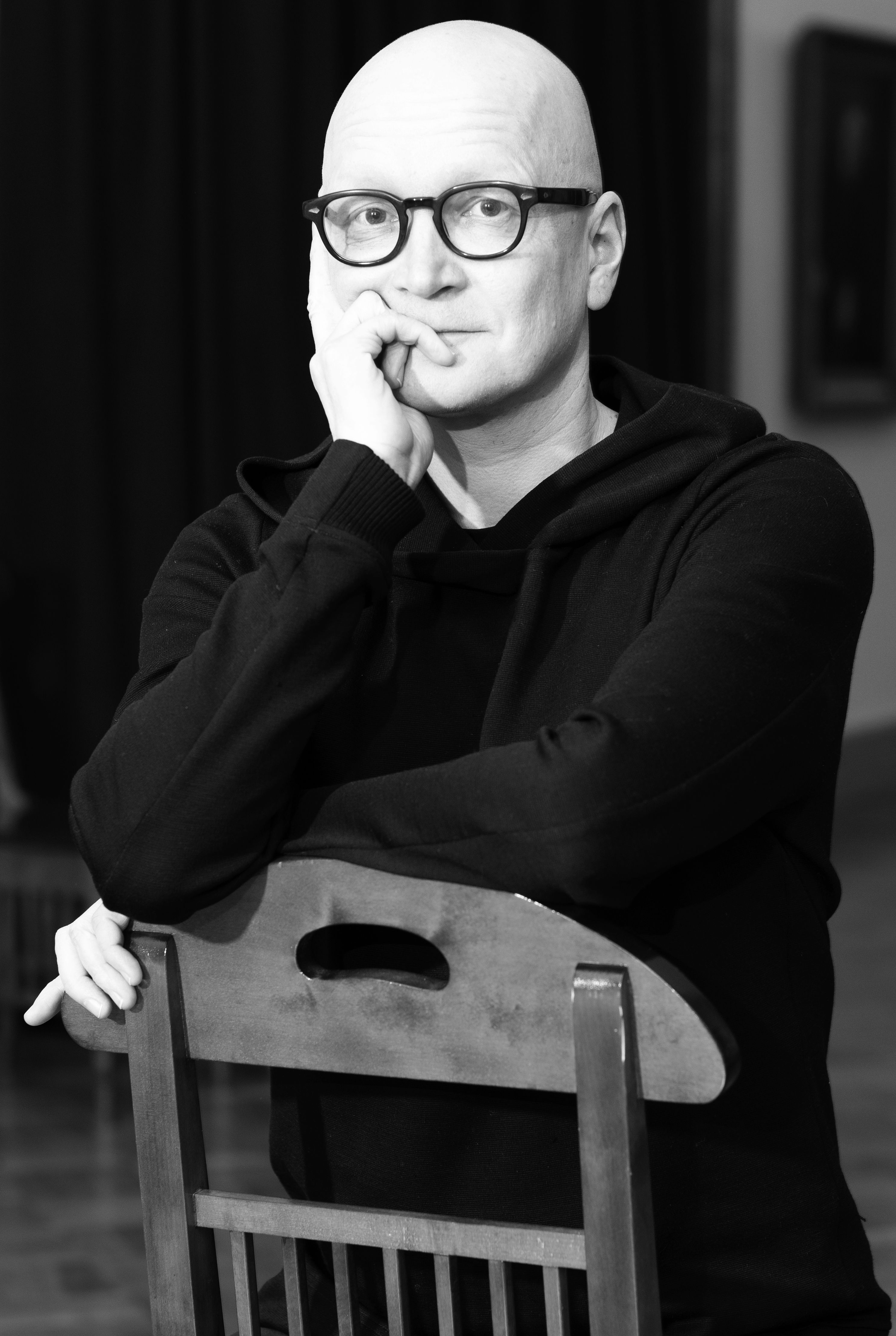 Näyttelijä ja ohjaaja Janne Reinikainen, 52, kiinnitettiin tänä vuonna Suomen Kansallisteatteriin. 