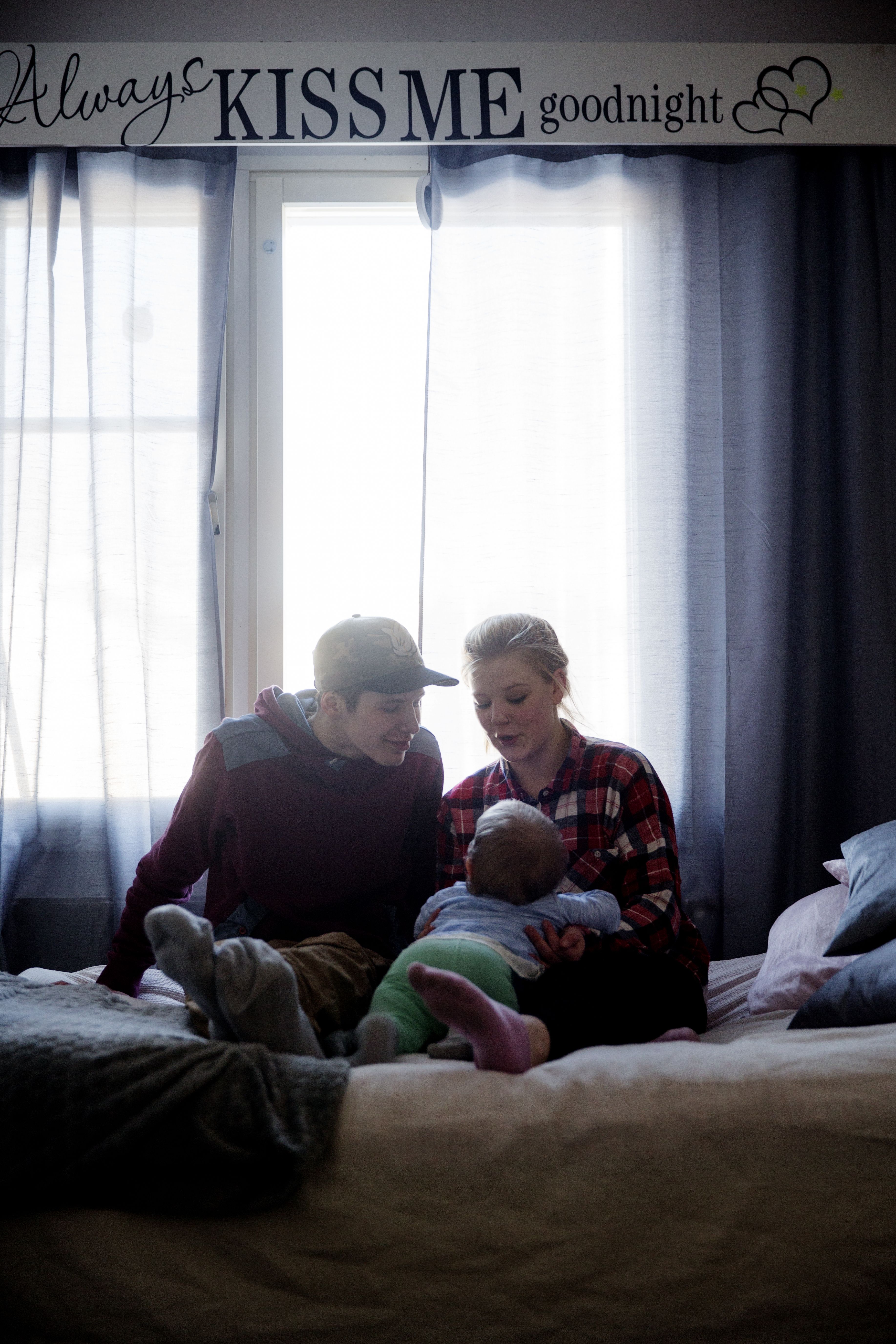 "Vanessa sai nimensä niin, että Tuulia luki kalenteria ääneen. Sanoin kaikelle ei, kunnes tultiin Vanessan kohdalle. Tuntui, että se on oman likan nimi", Santeri kertoo.