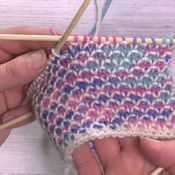 Suuri Käsityö. Broken seeds neulonta1.