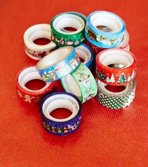 Harrastuksen varjopuolia: teippiä ja muuta tilpehööriä tulee hamstrattua liikaakin.