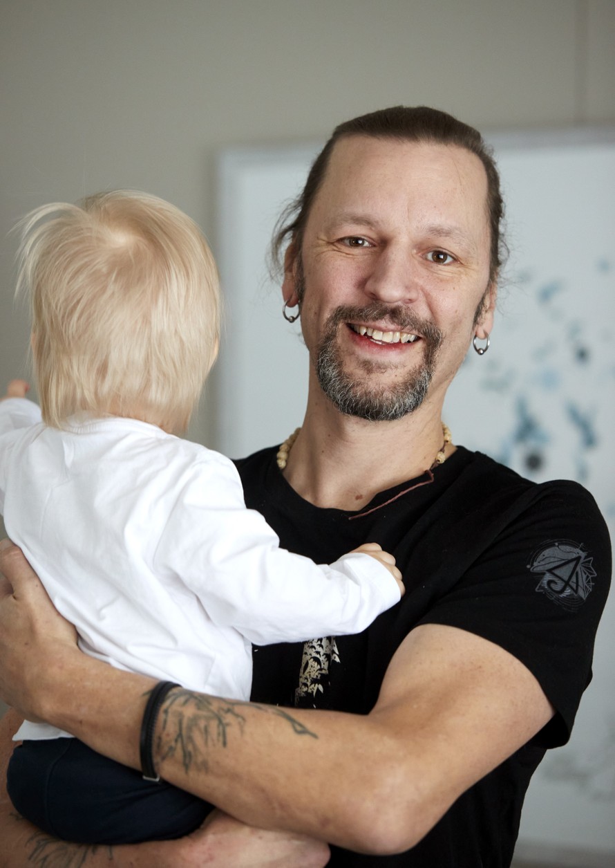 Juska Salminen P si Nuorena Lempib ndiins HIMiin Venytin Itse ni Juska Salminen P si Nuorena Lempib ndiins HIMiin Venytin Itse ni