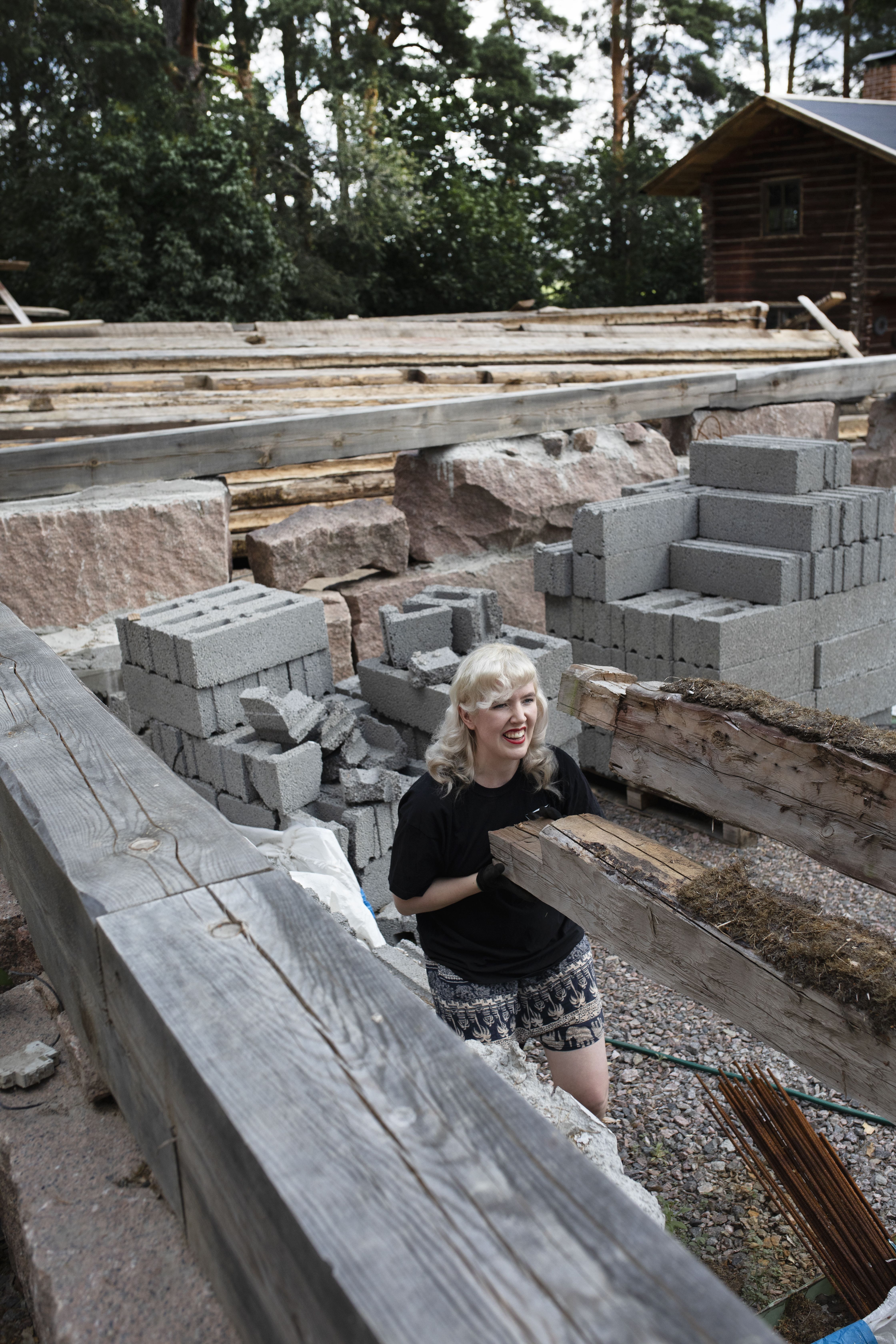 ”Kun olen masentuneessa mielentilassa, Markku on se, joka nostaa minut pohjamudista ylemmäs.”