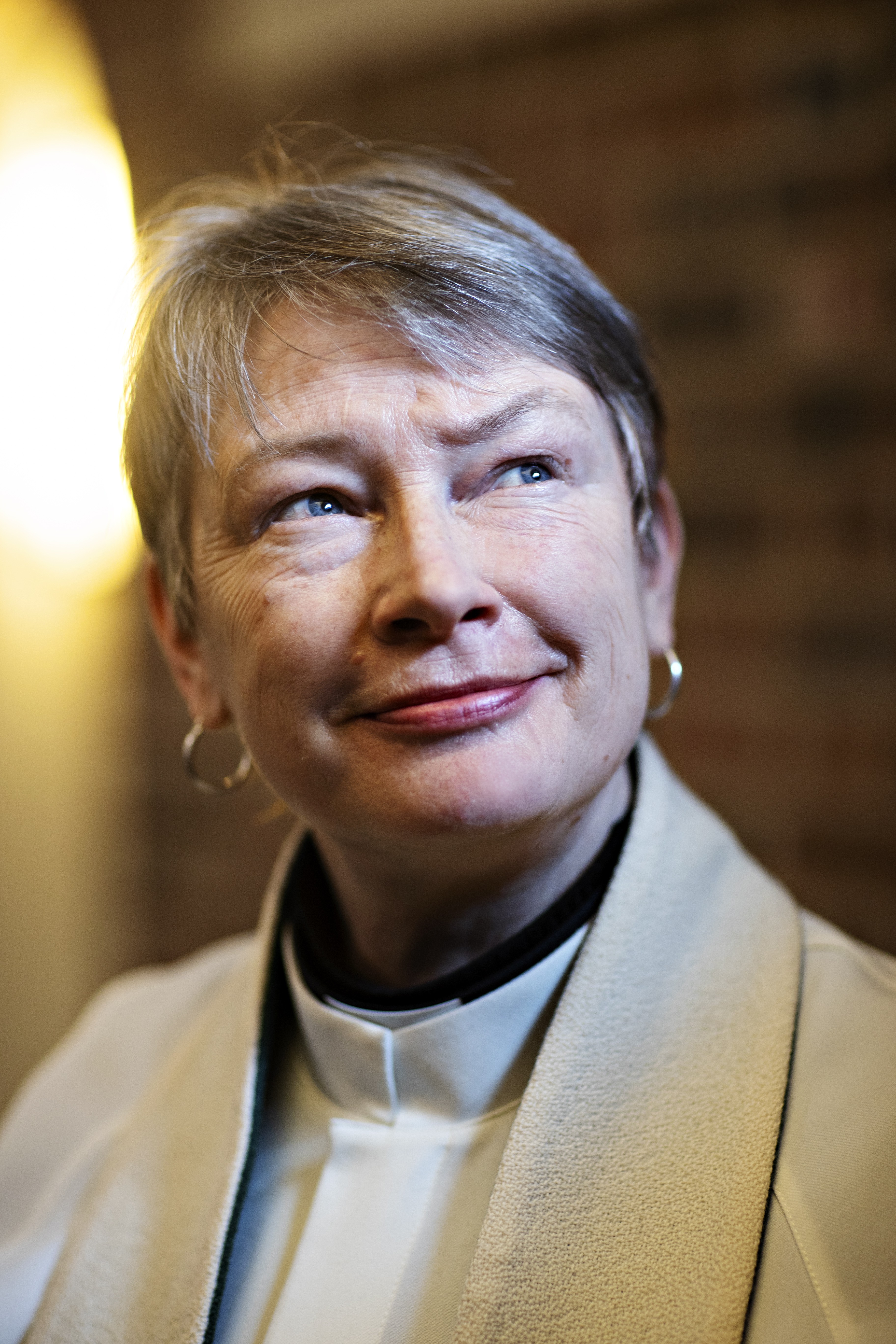 ”Nöyrä on vasta sitten, kun on todella epäonnistunut.” Pappi ja entinen kansanedustaja Kirsi Ojansuu-Kaunisto, KK6/2022