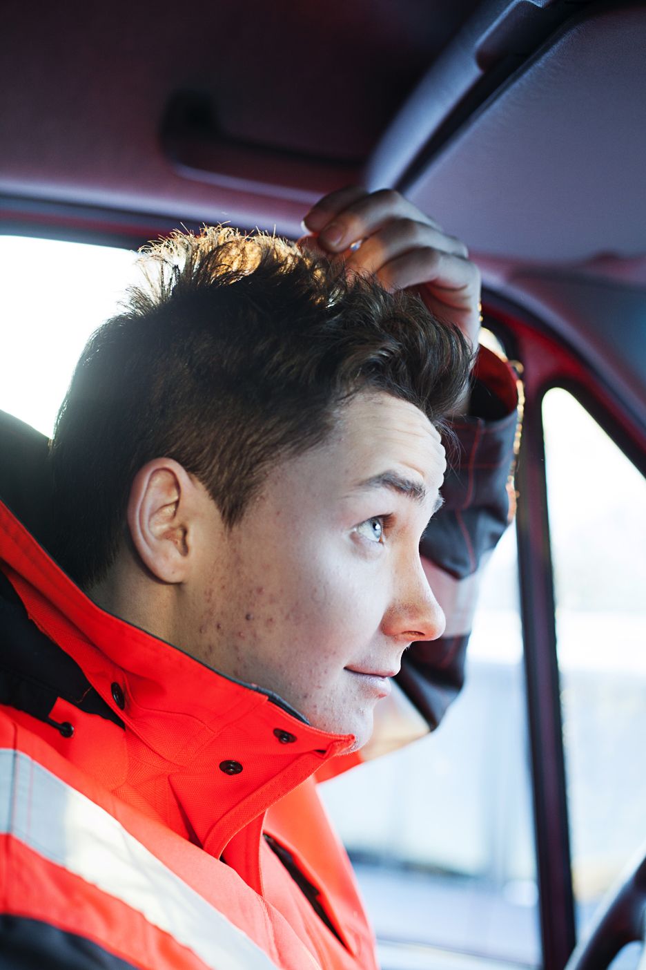 Hauskojen höpöttelystä on tullut Teemun vahvuus. Vielä joskus hän toivoisi olevansa puoliso ja isä.