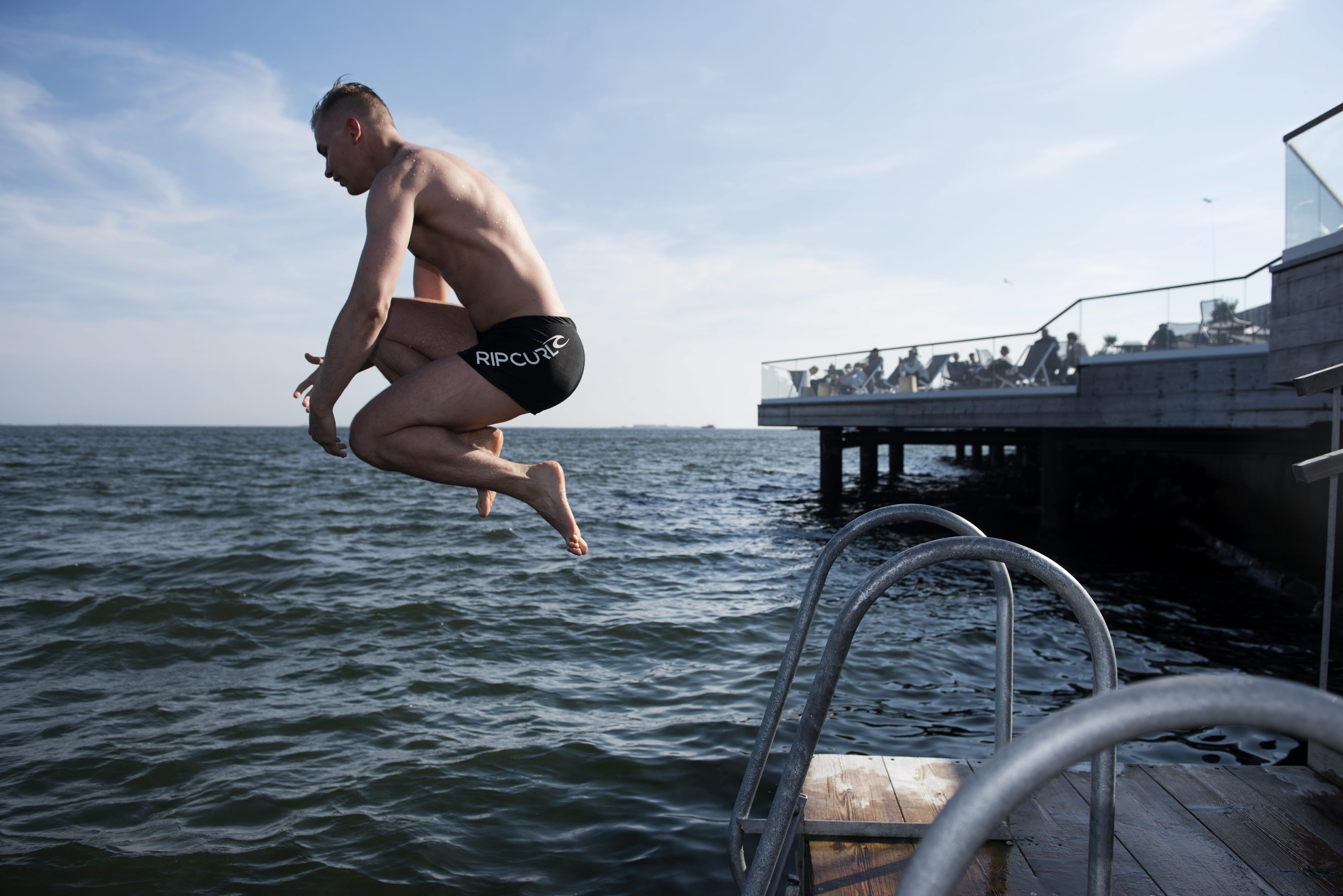 Löyly Helsingin Eiranrannassa. ”Ihailen erityisesti Löylyn designia.” Kuva Jussi Helttunen / Sanoma arkisto.