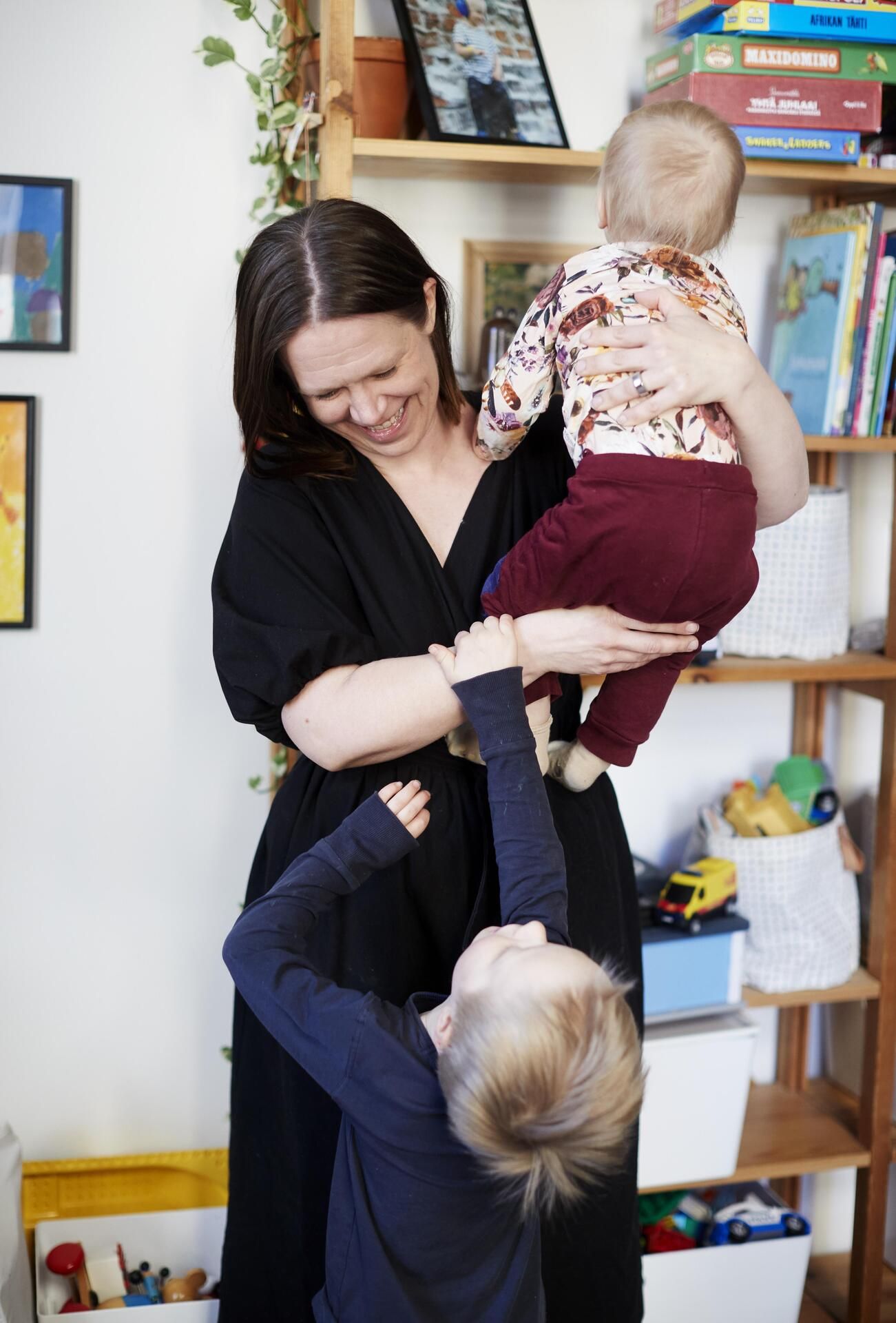 ”Toivoin kahta lasta, sillä itse sain nuoremmista sisaruksistani leikkiseuraa.”