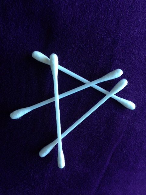 Pieni mutta tärkeä apu kaunistautumisessa.