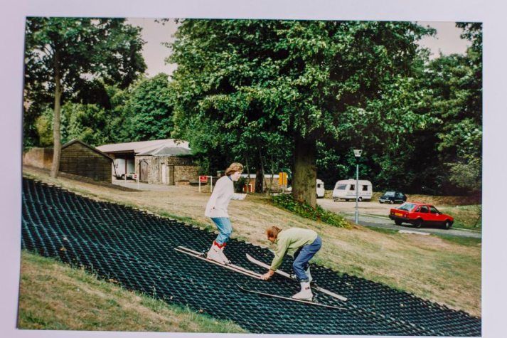 ”Sokeainkampuksella Kentissä Englannissa pääsin kokeilemaan mäenlaskua.”