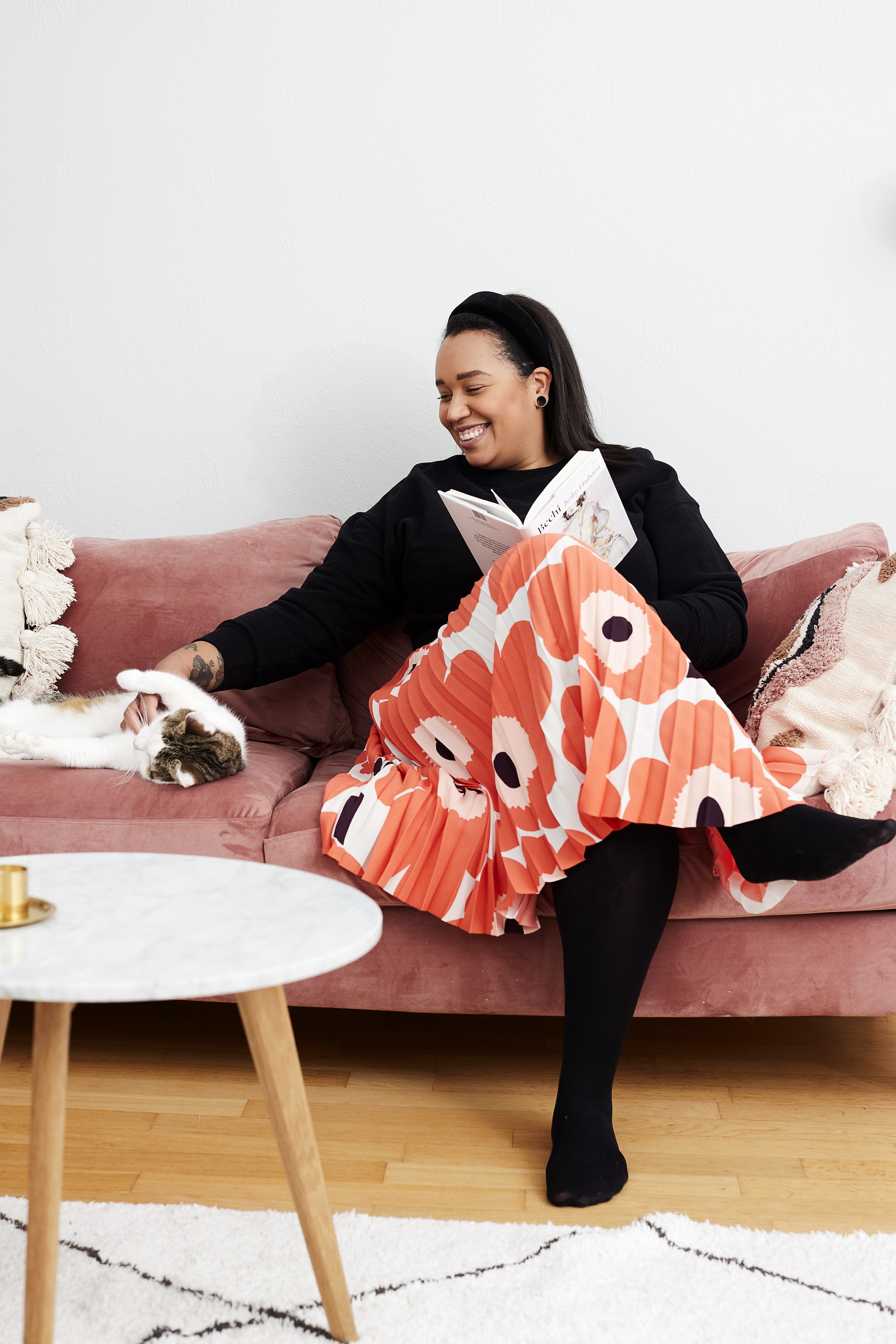 ”Jos en löydä itselleni sopivaa vaatetta, ongelma ei ole minussa vaan vaateteollisuudessa.” Nadja Korpijaakko, KK2/2022