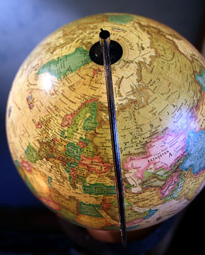 Karttapalloja Petrillä on kymmenen.