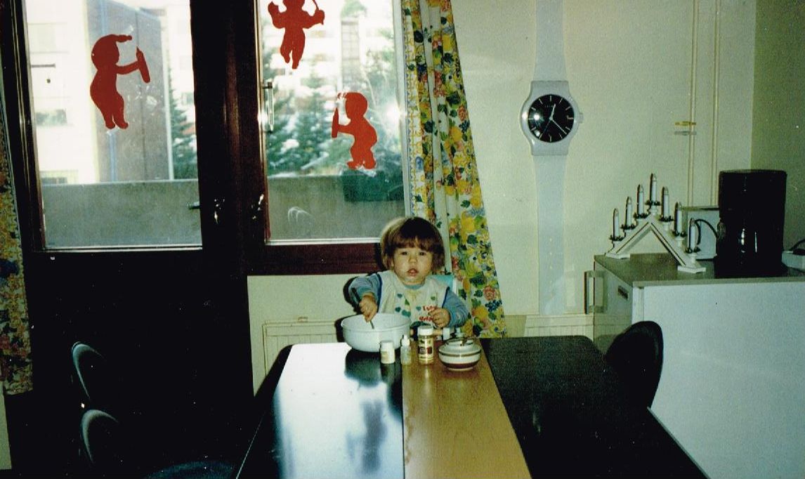 Lapsena Christian halusi papiksi tai poliisiksi. Lempiruokaa oli riisipuuro.