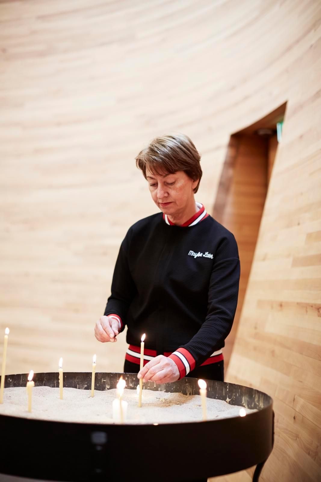 Pamela ei pidä itseään uskonnollisena. "Minulla on maailmankuva, johon olen poiminut hyviä asioita monista eri uskonnoista."