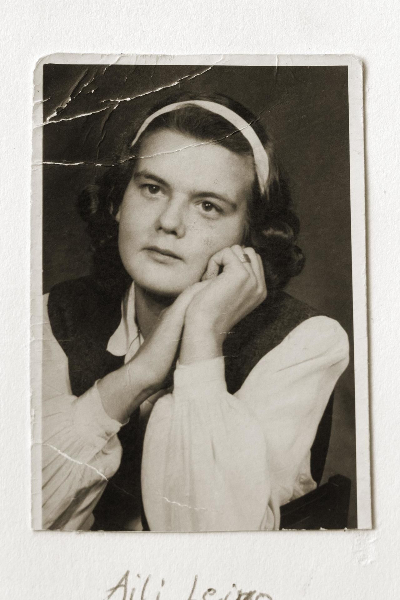 Aili Leivo lähti vauvana sairaalasta kotiin Aune-äidin kanssa. He eivät olleet biologista sukua.