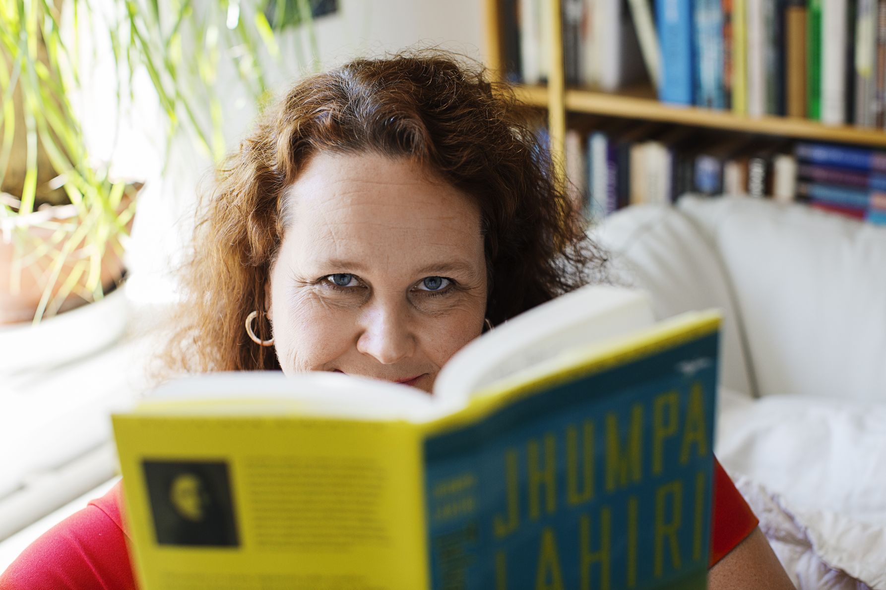 Joistakin teoksista­ Outilla on useita painoksia erilaisilla kansilla. 