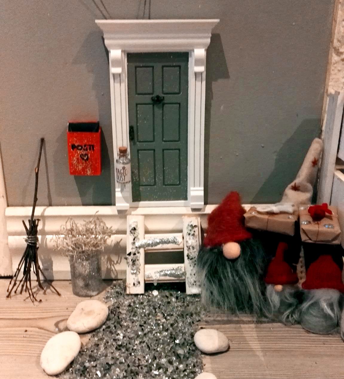 "Tyttären kanssa askarreltiin kaikki muut paitsi itse ovi." Tanja Harju