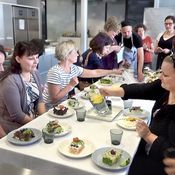 KK Keittiö voileipäkakut