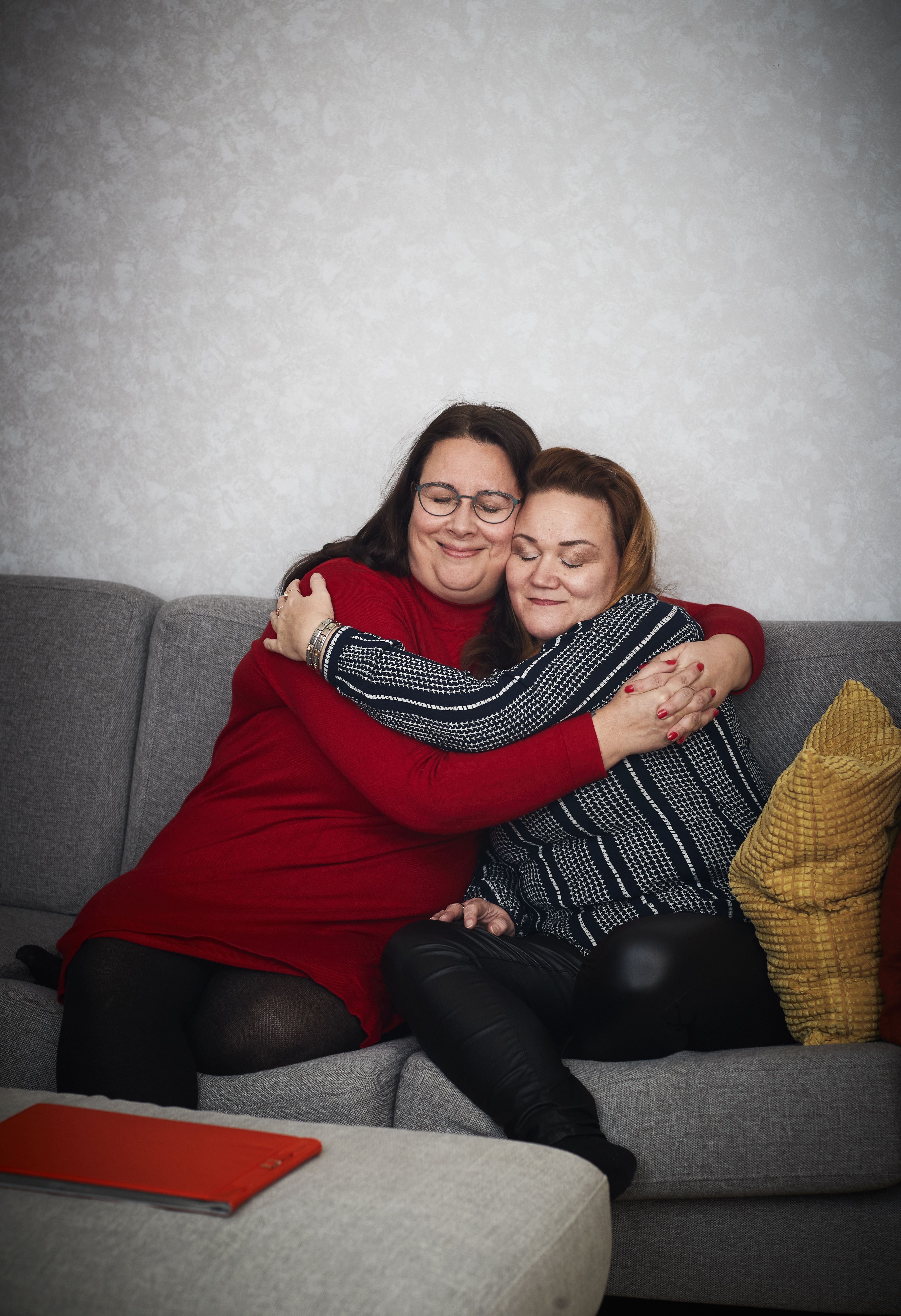 ”Meillä ei ole yhteistä lapsuutta siskoni Kristan kanssa, vaan suhteemme alkoi rakentua vasta teini-iässä. Olen kiitollinen, että sain näin ihanan ja läheisen siskon.”