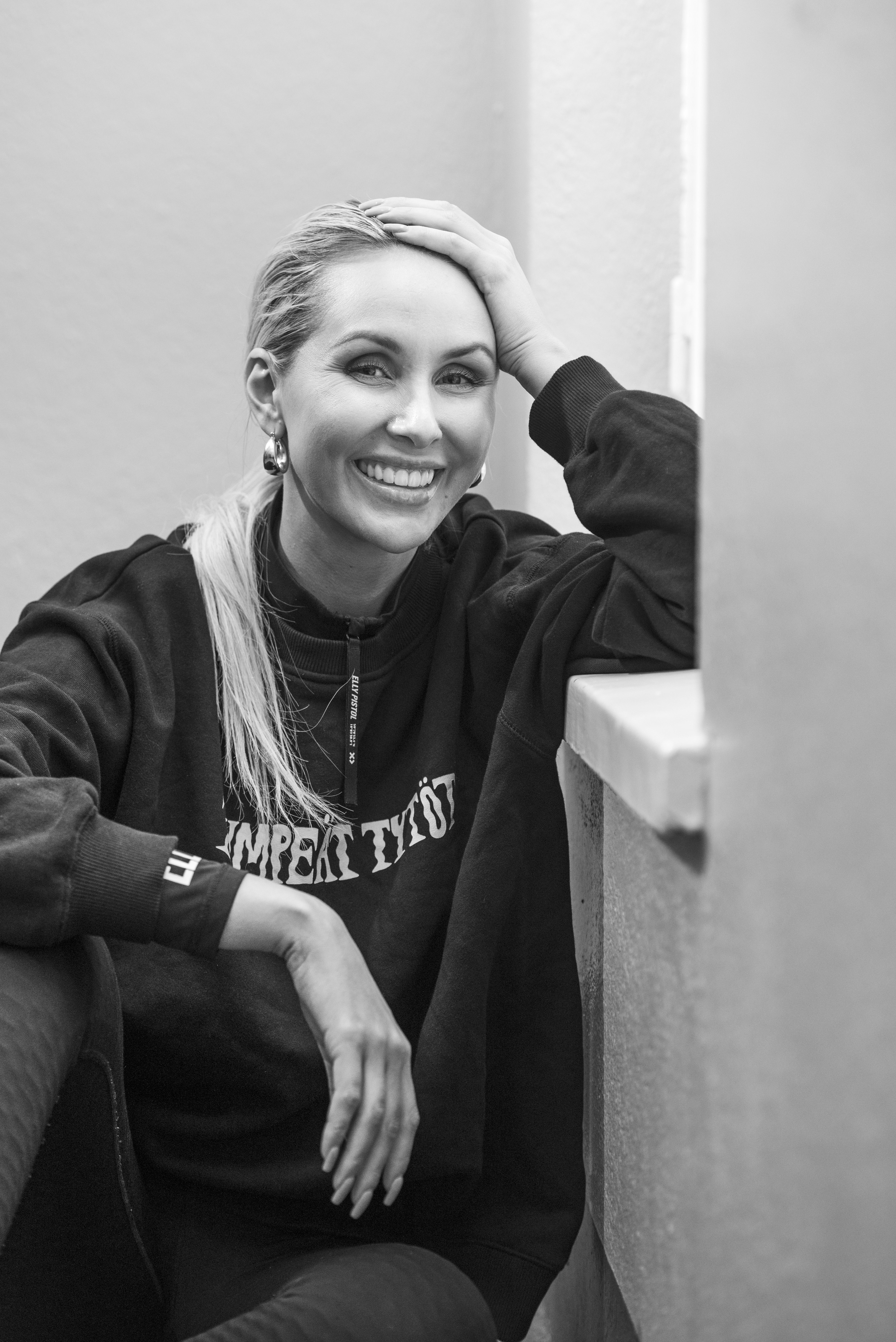 Sointu Borg on 30-vuotias yrittäjä ja kirjailija, joka asuu Helsingissä avopuolisonsa kanssa. Sointu voitti Diili-ohjelman vuonna 2021. Hän harrastaa kuntosalia, metsäkävelyitä ja Netflixiä.