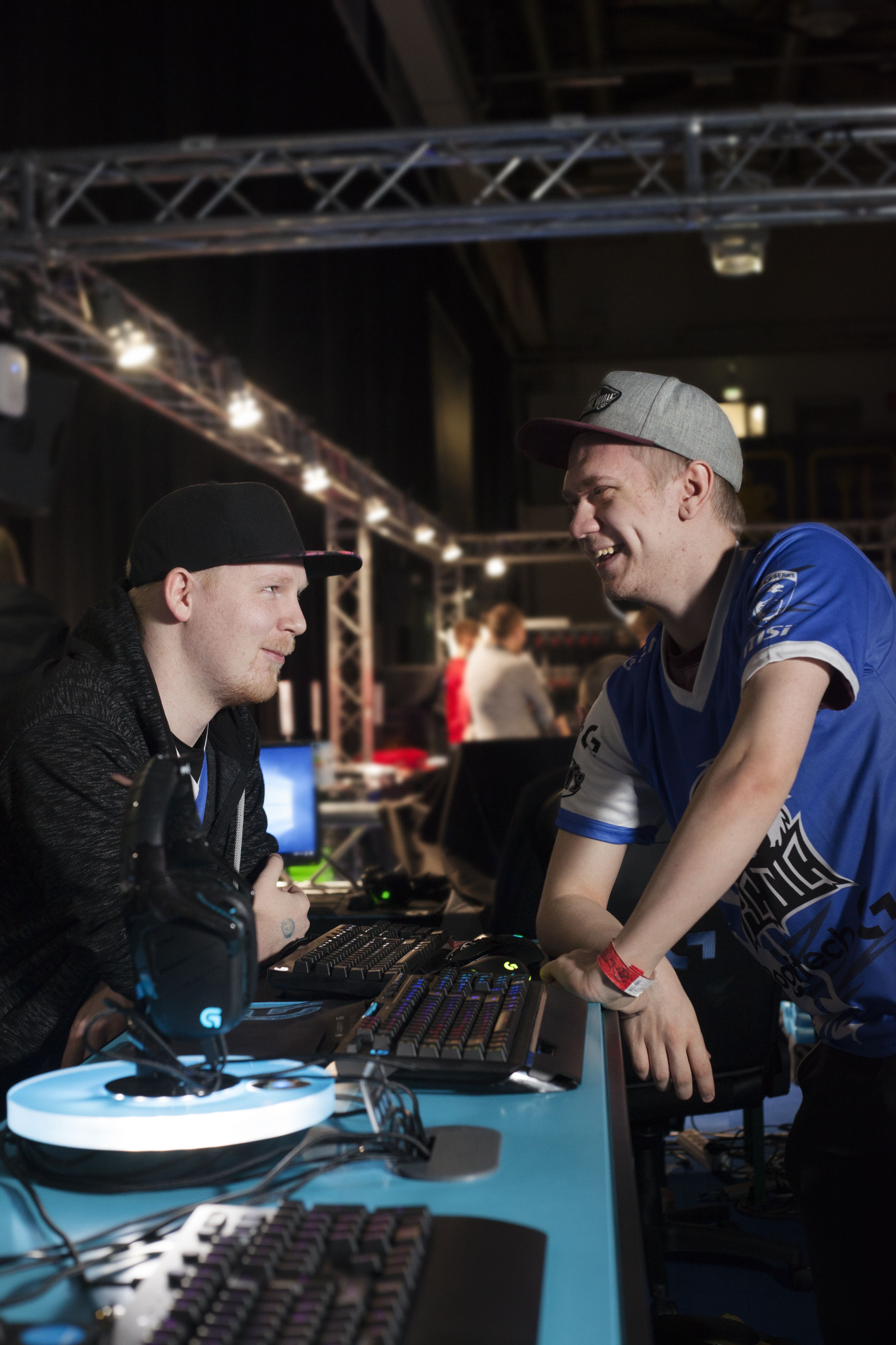 Ilmo ja Saku eivät ole juuri miettineet mahdollisuutta, ettei pelaamisesta tulisikaan ammattia. "Mutta jos tämä lopahtaisi, ainakin on ollut hauskaa."