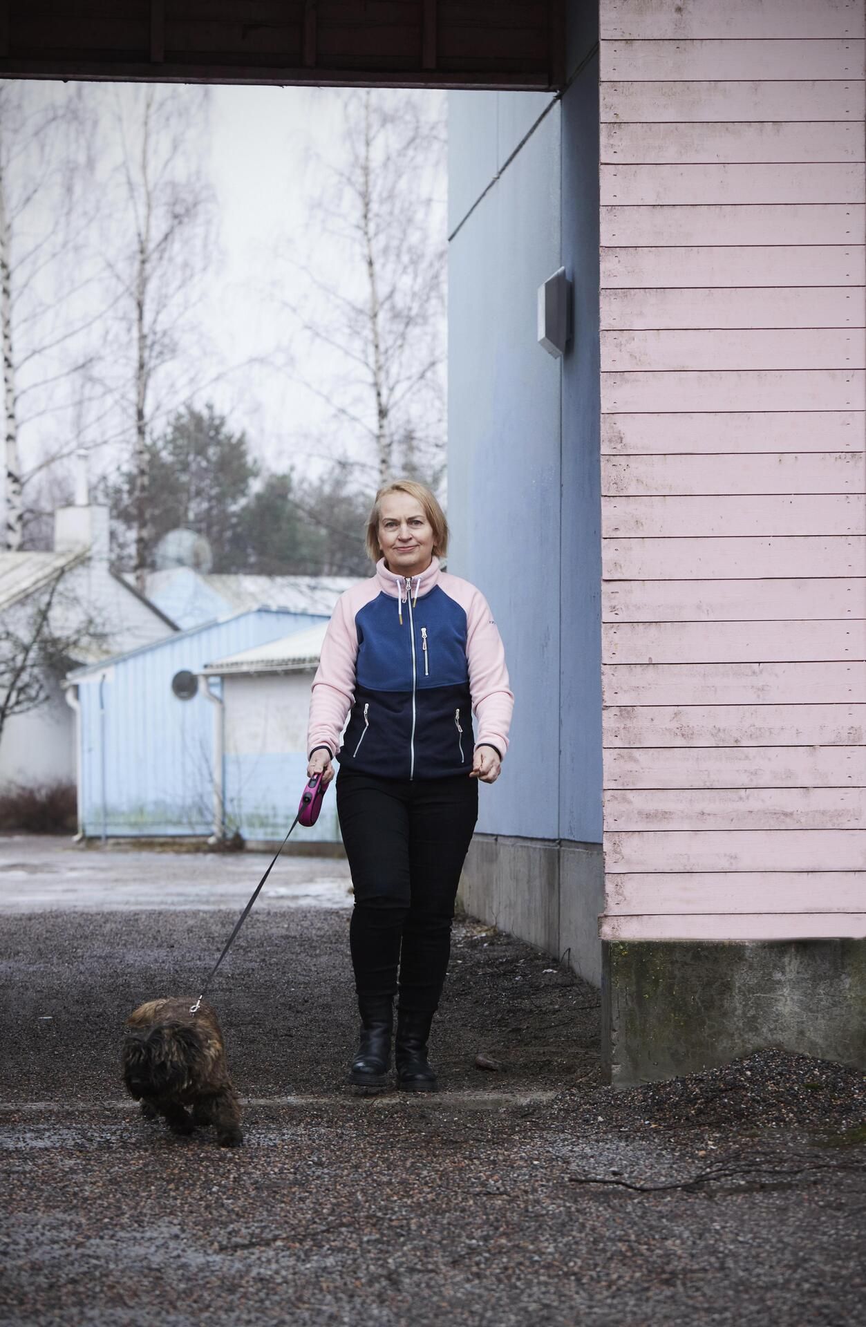 Jos Terhiä ei aina huvittaisi lähteä lenkille, hän ajattelee, että liikkuu, koska voi.