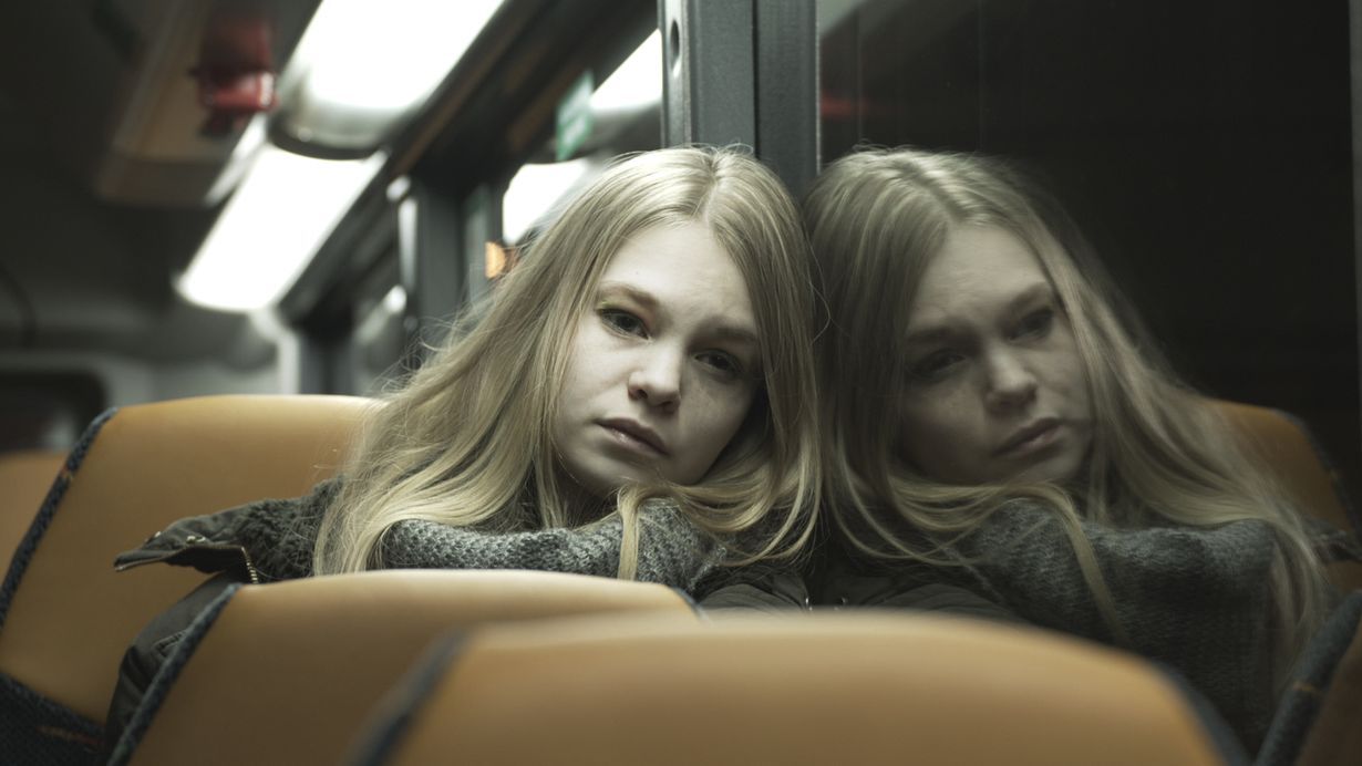 Raja-romaanin tv-sovituksen näet nyt netissä.