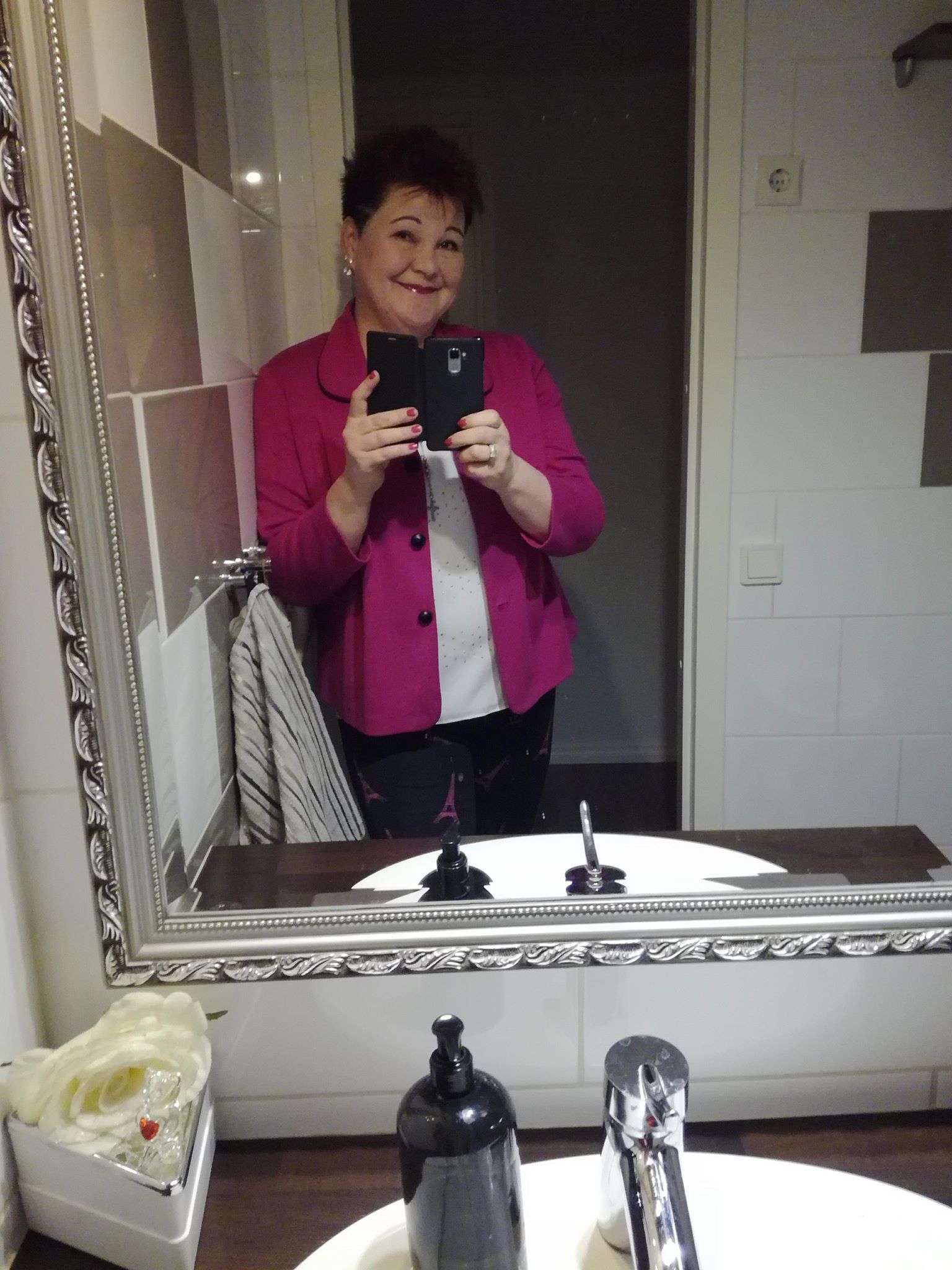 Kirsi jakaa mielellään sosiaalisessa mediassa kuvia elämänmuutoksestaan kannustuksesi muillekin.