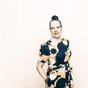 Kirjailija Riikka Ala-Harja