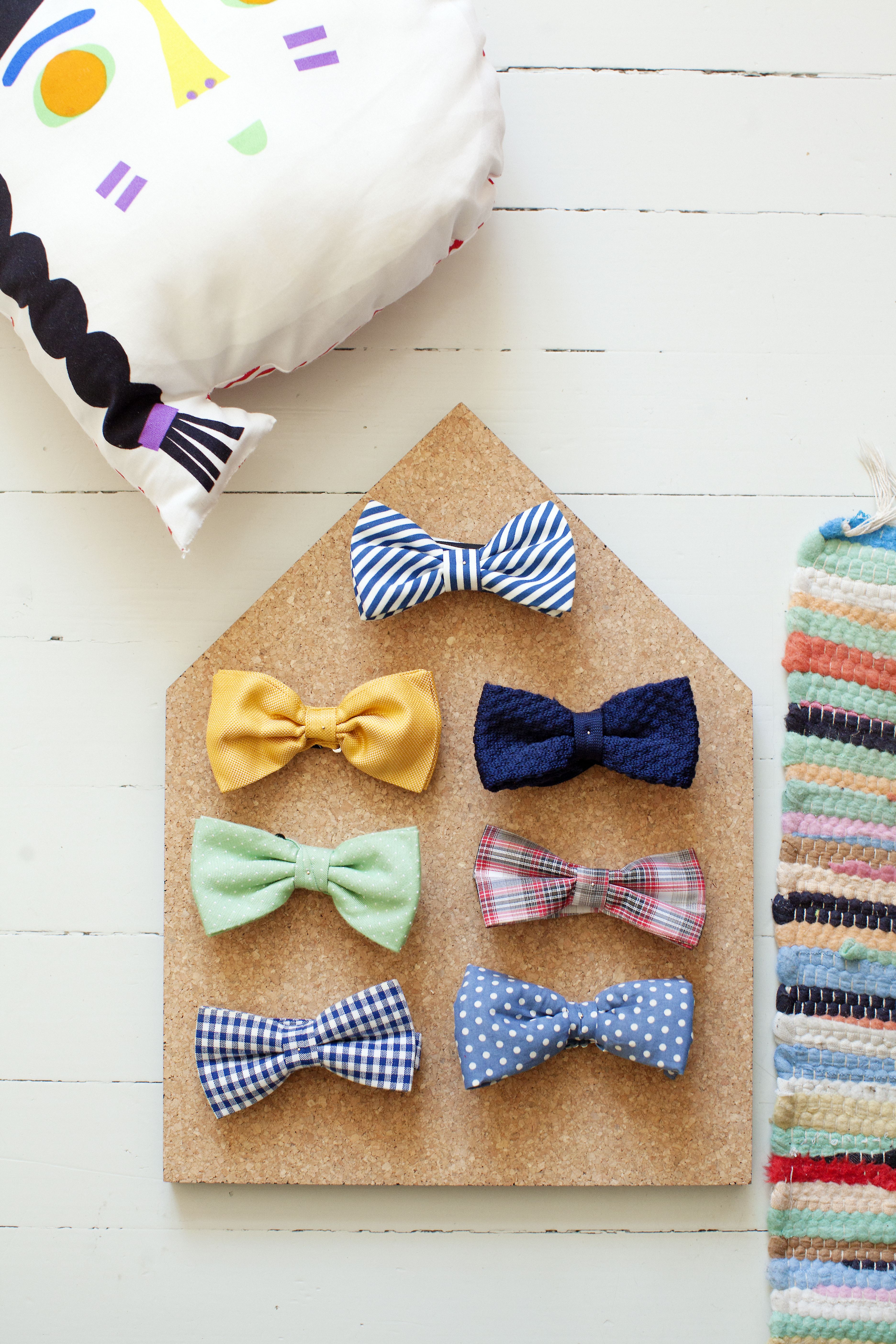 Värikäs rusetti viimeistelee edustusasun. "Jos muut käyttävät skragaa, minä käytän mirriä."